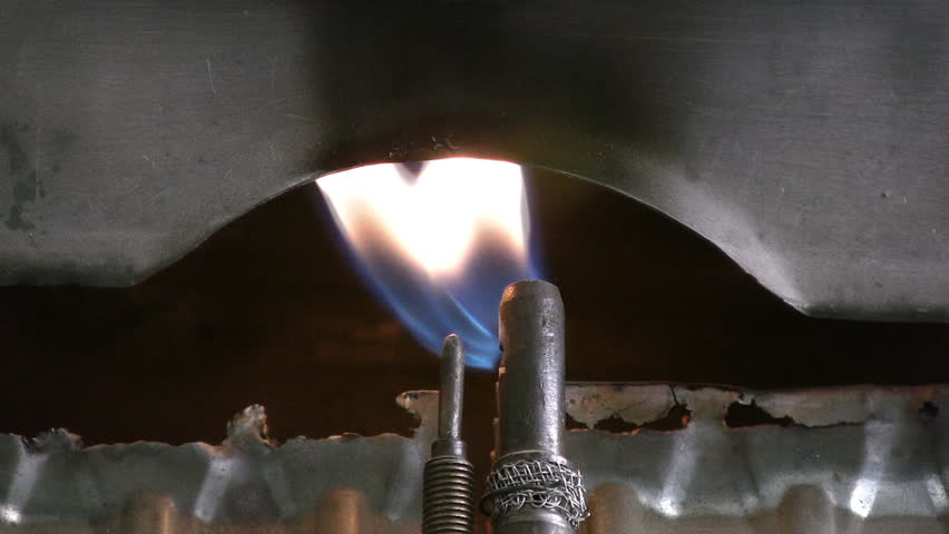 Gas