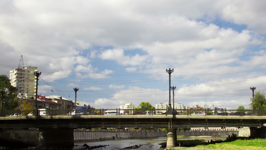 Traffic on bridge, rush hour, time lapse.