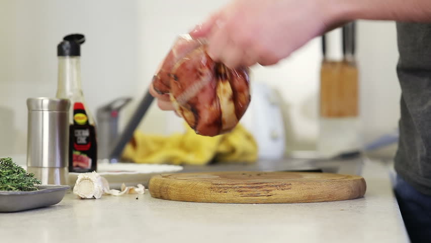 Header of marinade