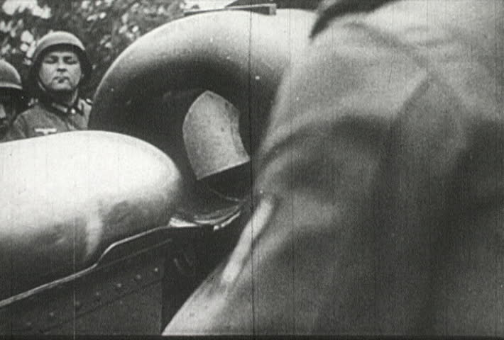 EUROPE - CIRCA 1942-1944: World War II, Loading Big Guns