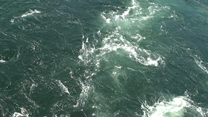 Pulling Away from Ocean Eddies