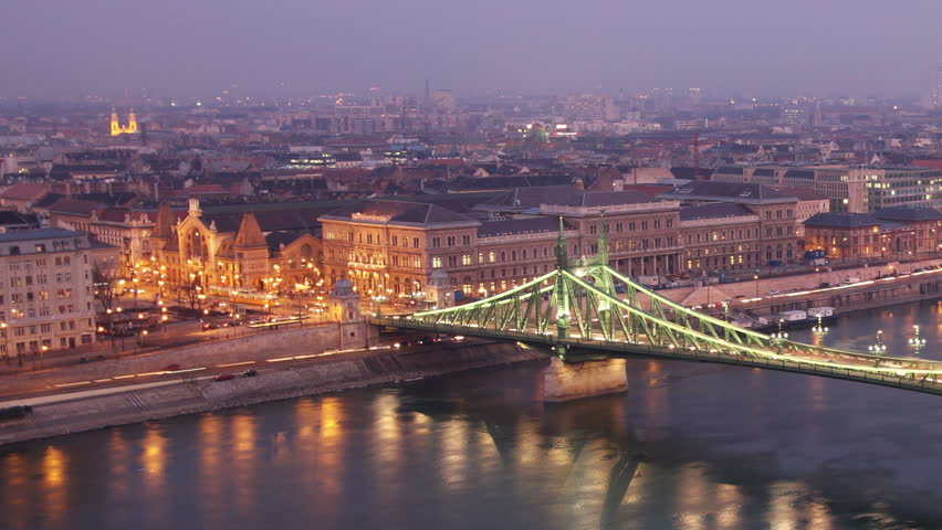 European City at Night Timelapse
Budapest Hungary