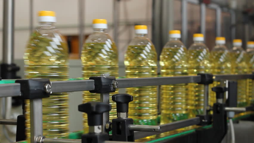 Production of sunflower oil in the factory