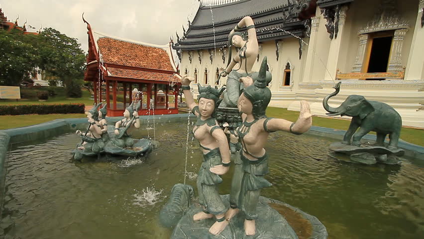 Stabilized shot :Interested in the ancient city, Thailand.