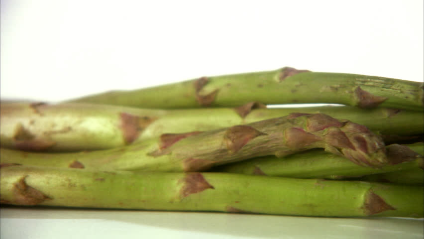 Green asparagus