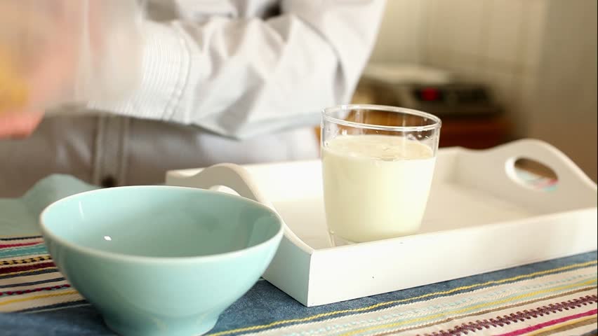 Cornflakes with milk