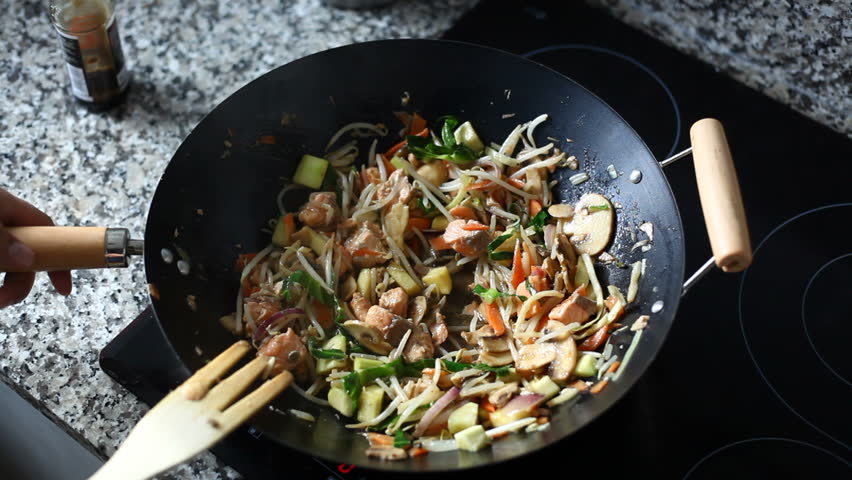 cooking stir fry chinese food 