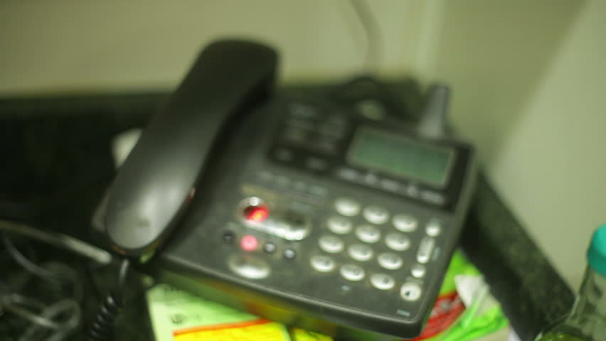 answering machine with waiting messages