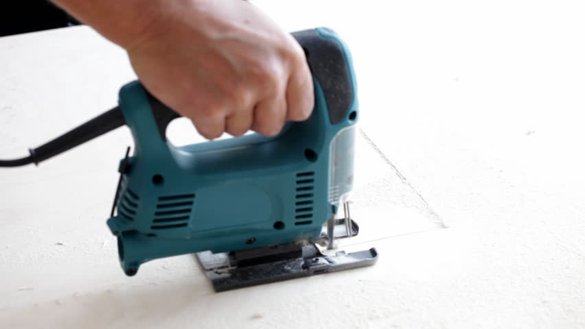 joiner saws an electrofret saw a plywood leaf