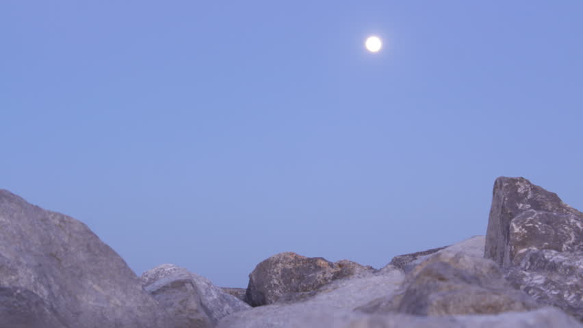 TIMELAPSE MOONRISE (HD 1080P)