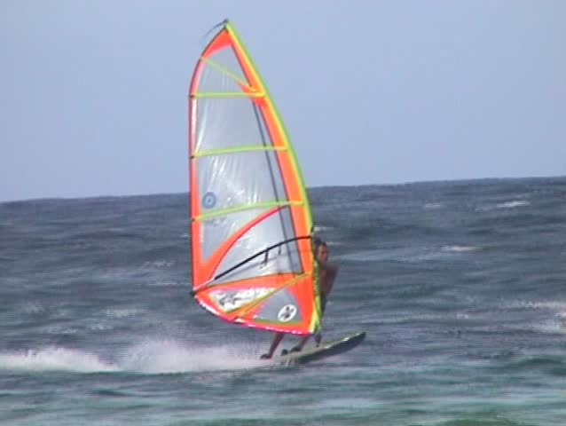 Windsurfer on Kauai (Hawaii, USA), high speed and jibe - no sound, DV 4:3, Sony TRV 110E