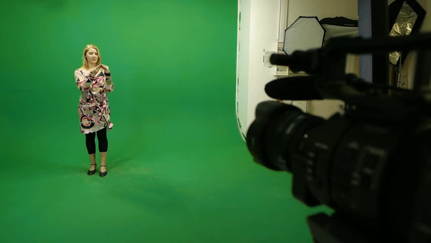 backstage green screen studio 1080