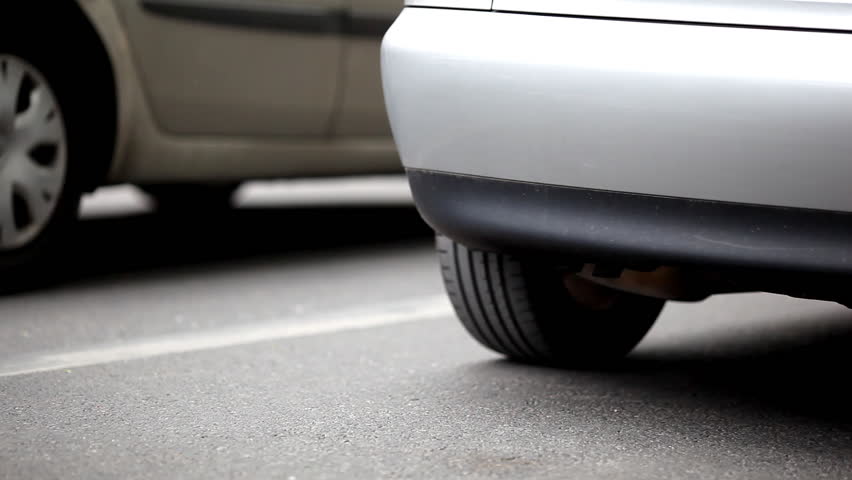 Cars in urban traffic