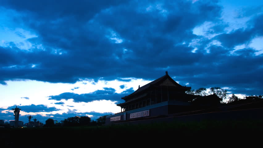 Forbidden City. Tienanmen gate of heavenly peace, Beijing, China - Time Lapse