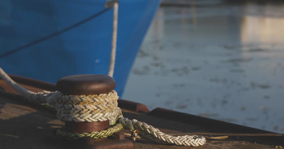 Header of bitt