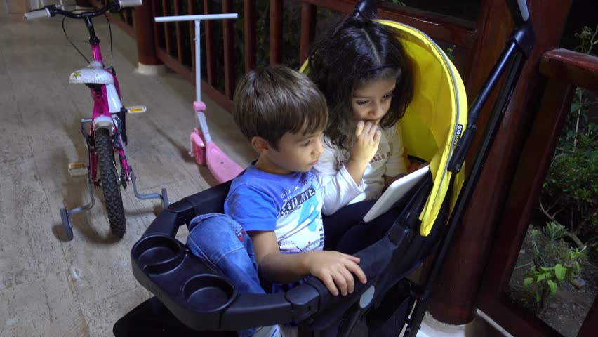 Header of pushchair