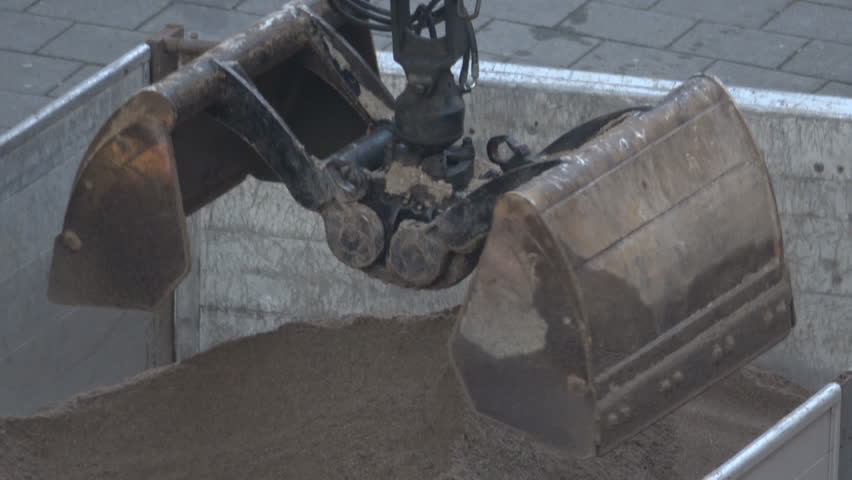 Header of dredger