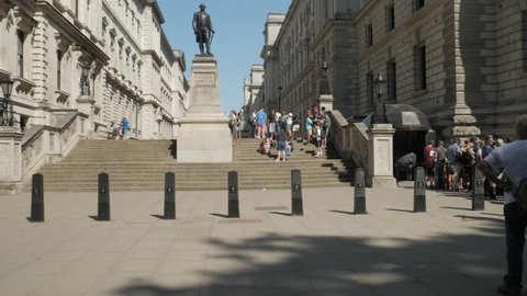 London United Kingdom On June 30th 2018 A Shot Look Over At Tourist Finding There Way And A Cue Outside Churchill War Rooms