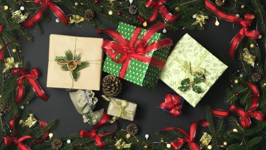Overhead Hand Putting Gift Box Stockvideos Filmmaterial 100