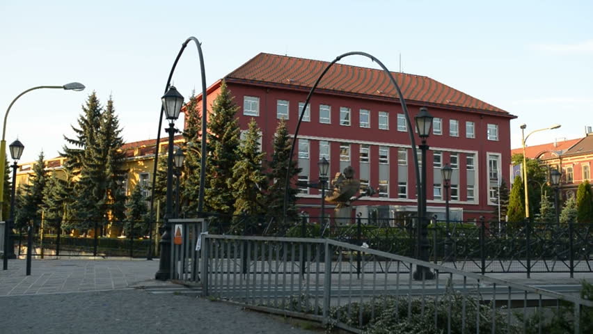 Header of historicism