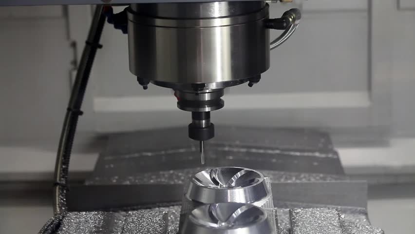 Оператор станка чпу. 5. Фрезерный станок с чпу hurco. Akira performa v4. Вертикальный обрабатывающий центр с чпу vmc1160.