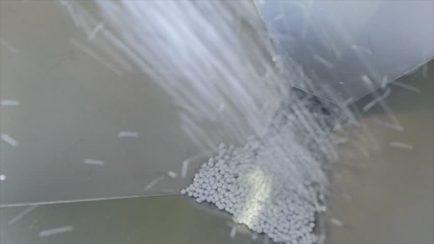 Header of elastomer