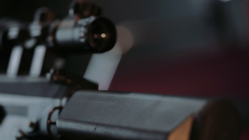 Header of riffle