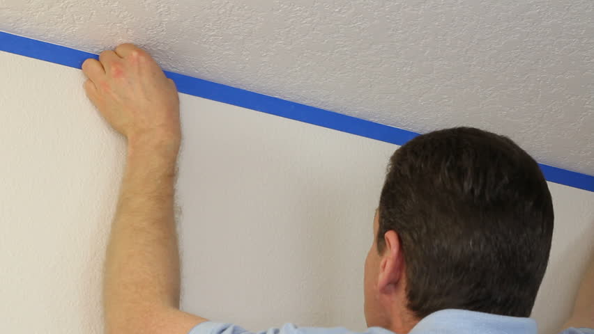 Man Preparing To Paint A Stockvideos Filmmaterial 100 Lizenzfrei 1921414 Shutterstock