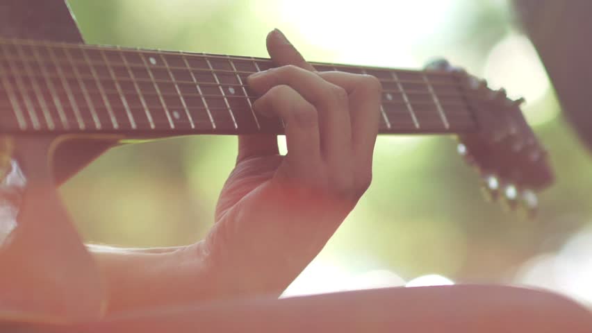 Header of stringed