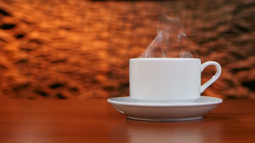Rüyada Cam Boş Bir Kahve Kulplu Fincanı Masada Görmek