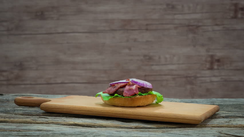 Burgers with Bacon image - Free stock photo - Public Domain photo - CC0