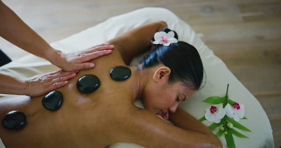 Gemischtrassiger Jung Pisse Massage
