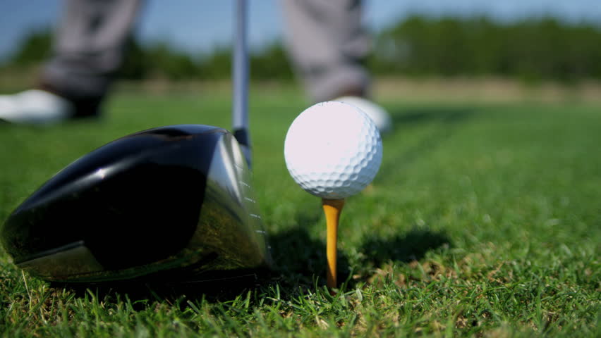 Golfer hitting a golf ball image - Free stock photo - Public Domain ...