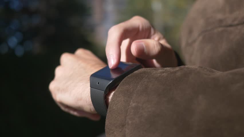 smartwatch for working man