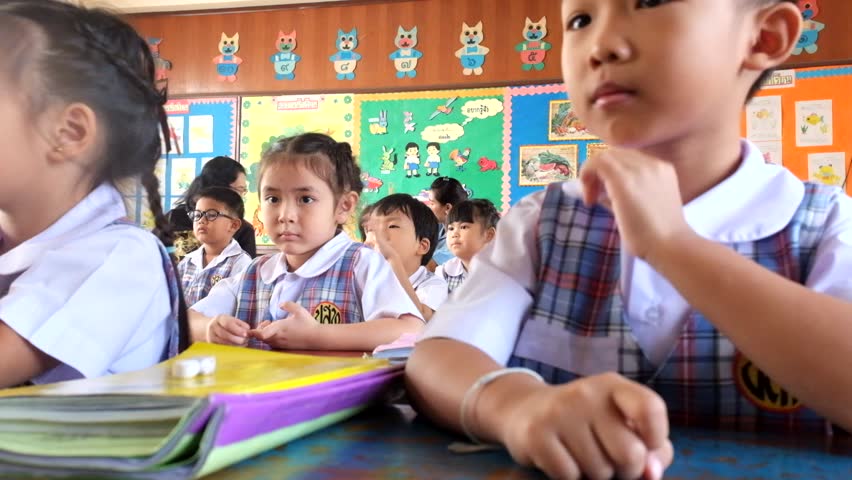 BANGKOK, THAILAND - FEB 9, 2015: Unknown Children In Lesson On The ...