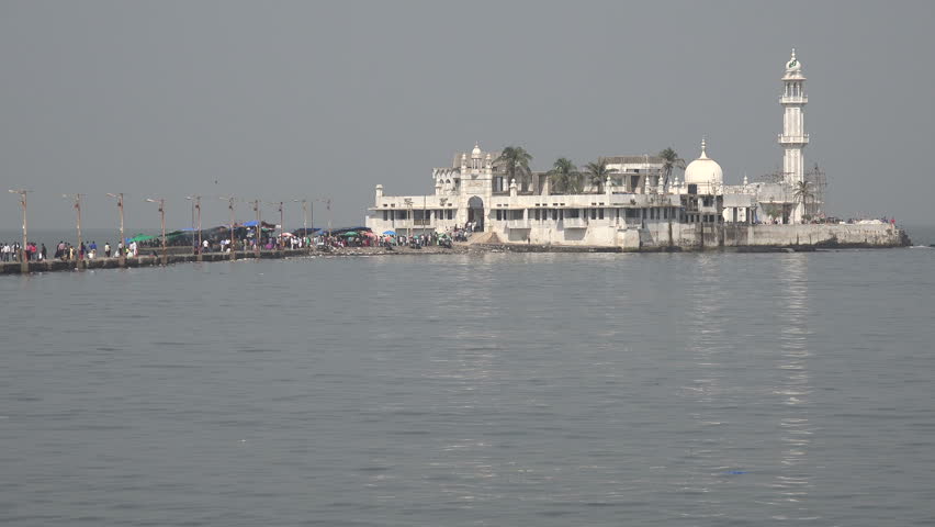 Header of haji